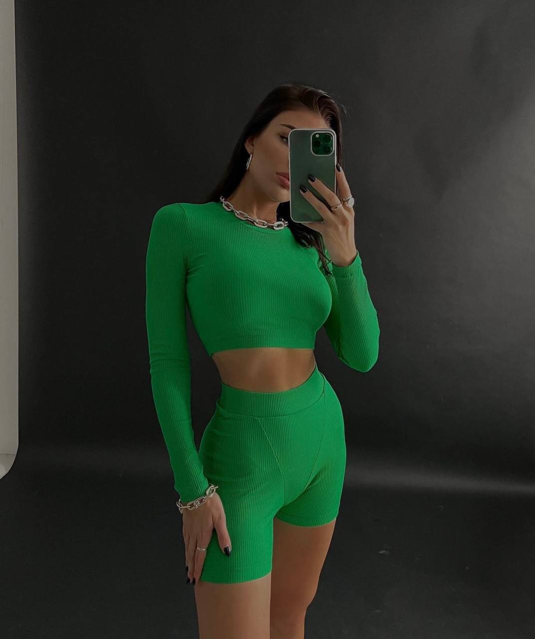traje