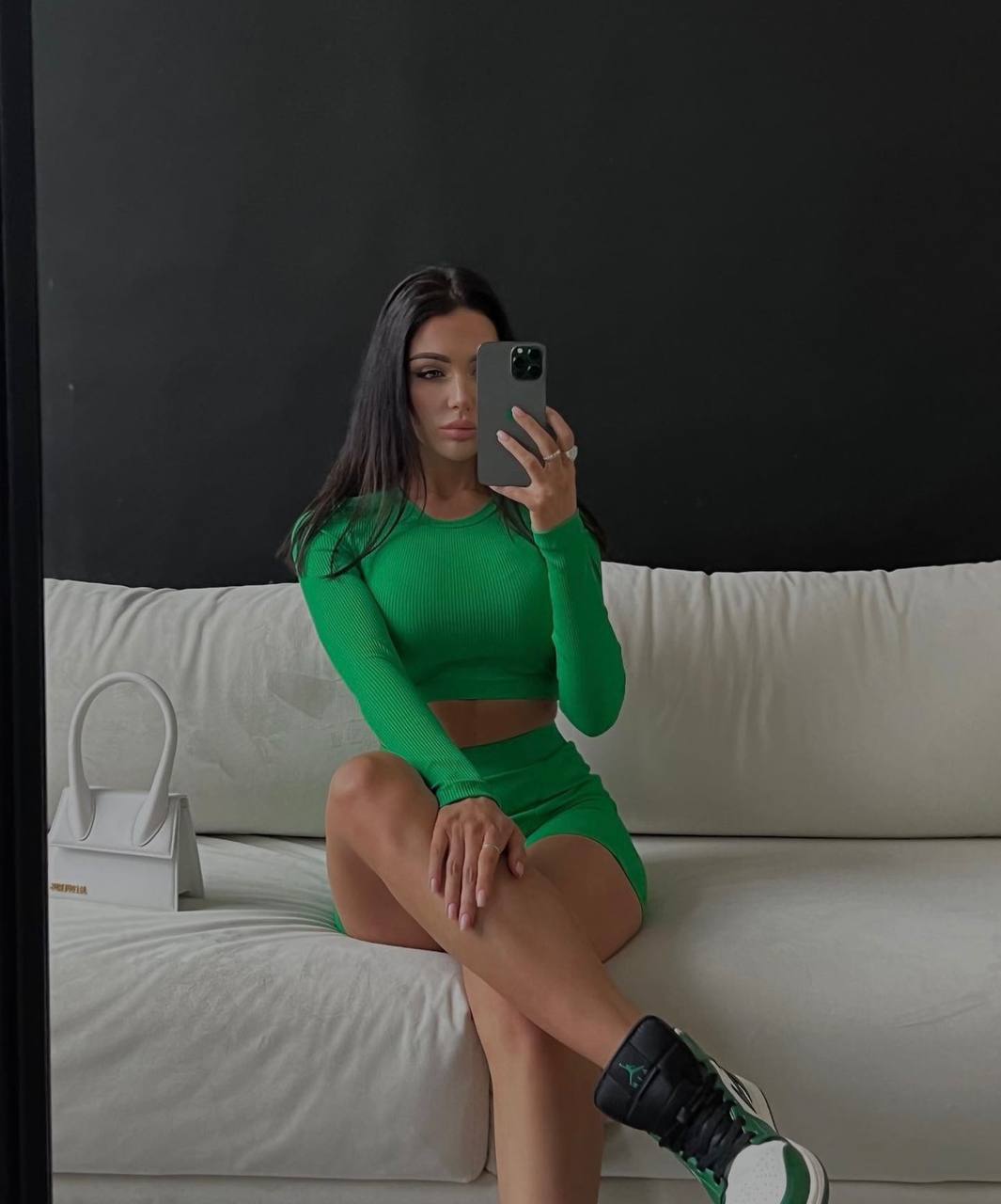 traje