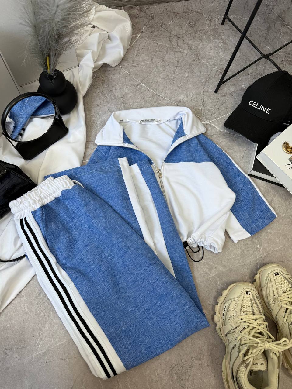 traje