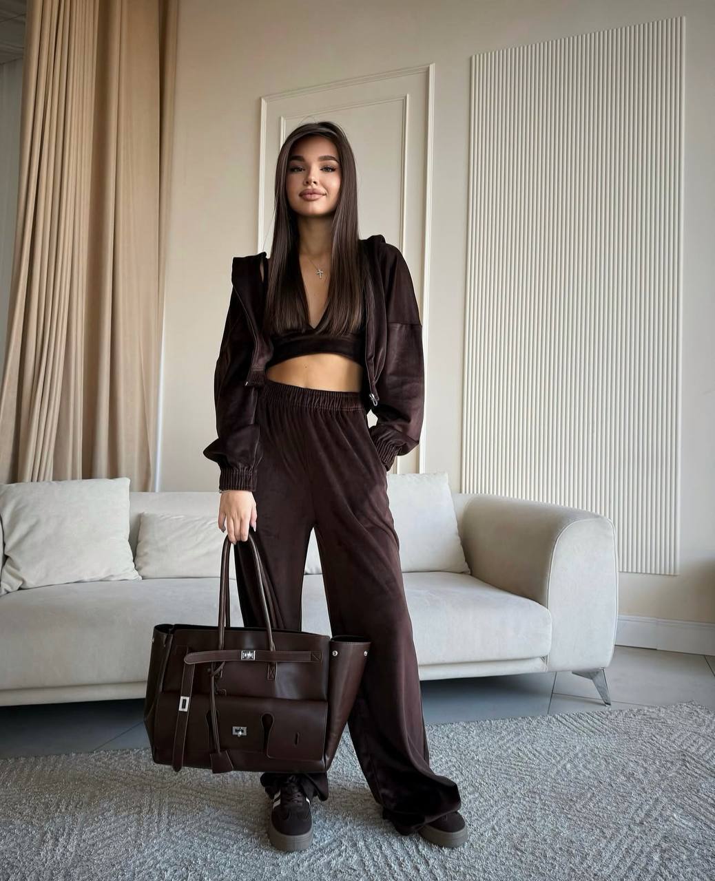 Traje de terciopelo de tres piezas