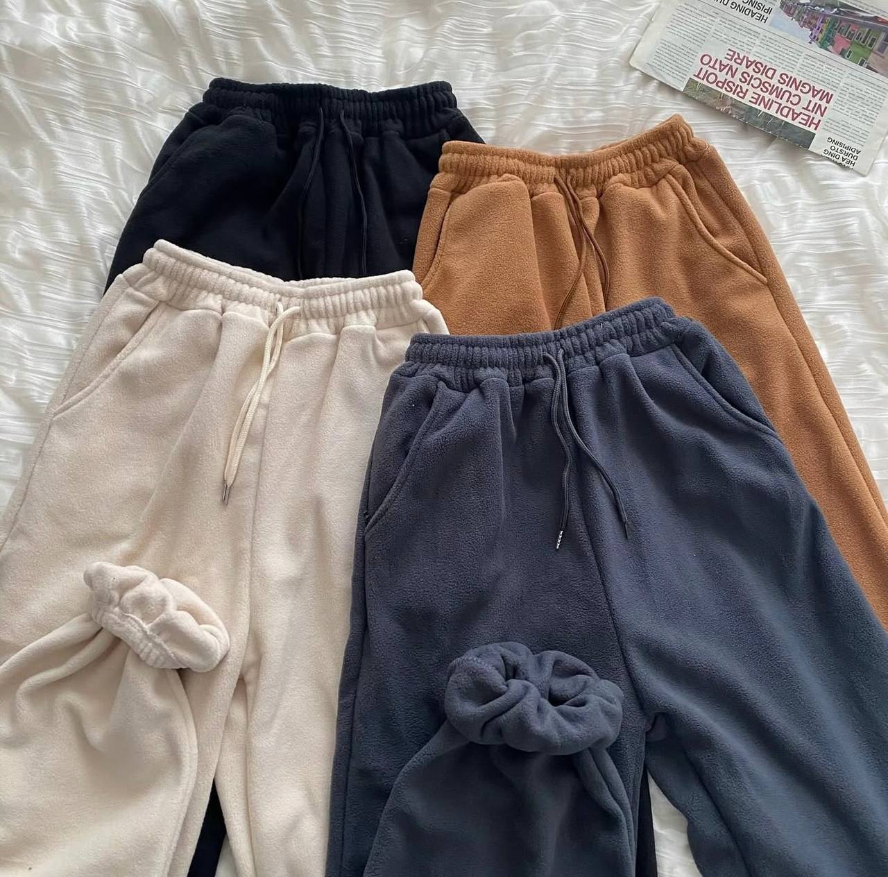 Pantalones joggers de felpa básicos