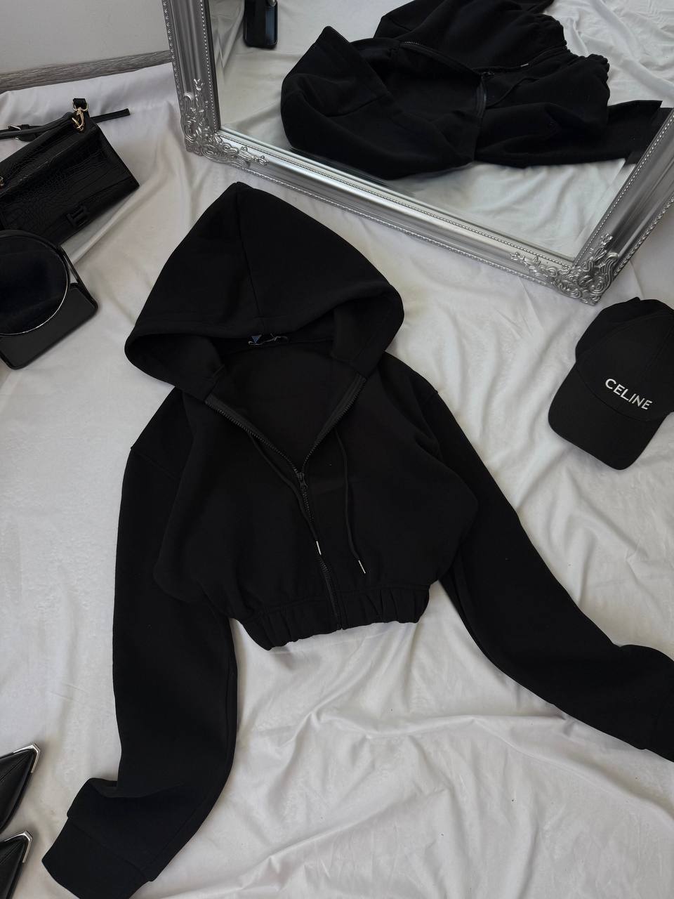 Sudadera con capucha y cremallera
