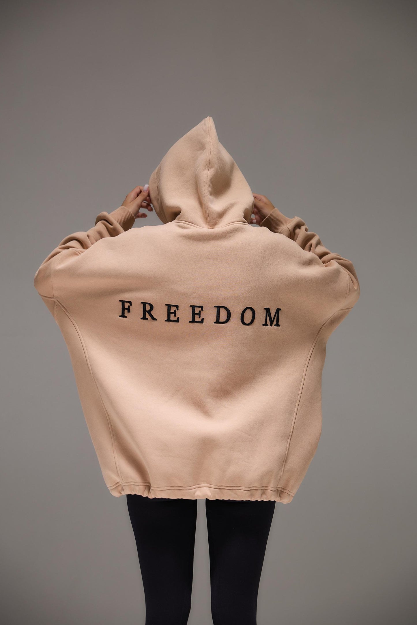 Толстовка с 3Д вышивкой «FREEDOM», Оверсайз