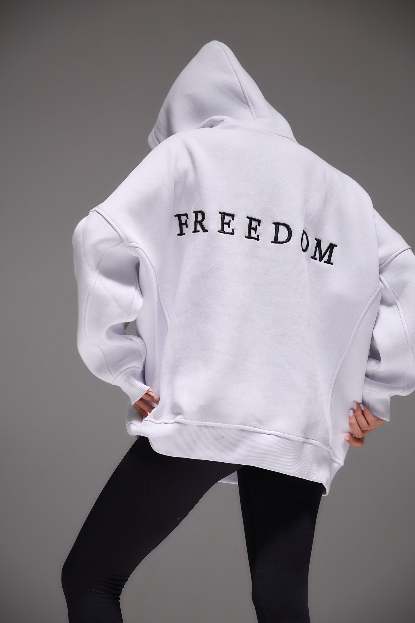 Толстовка с 3Д вышивкой «FREEDOM», Оверсайз