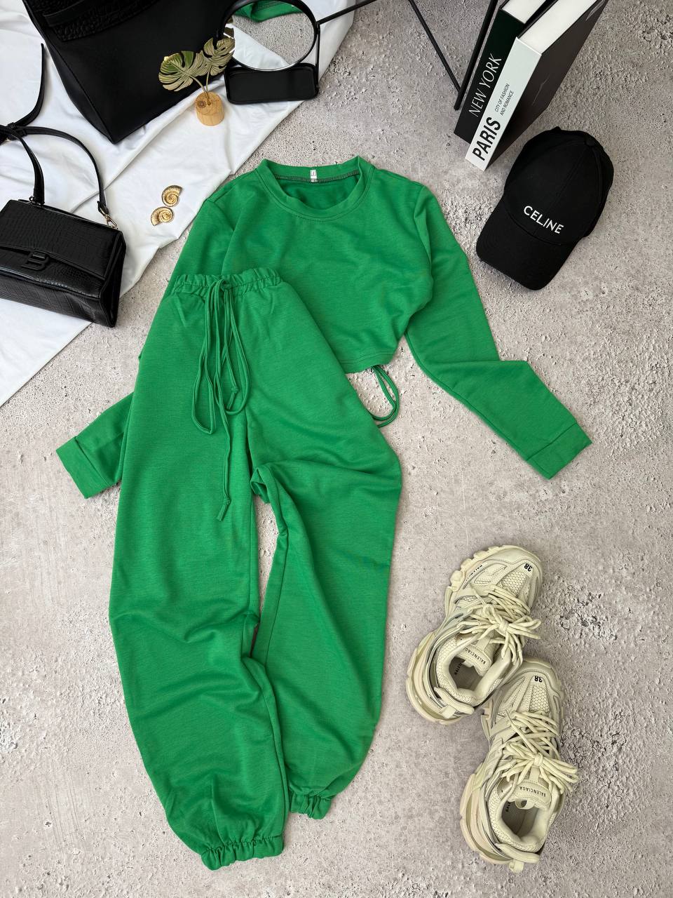 traje