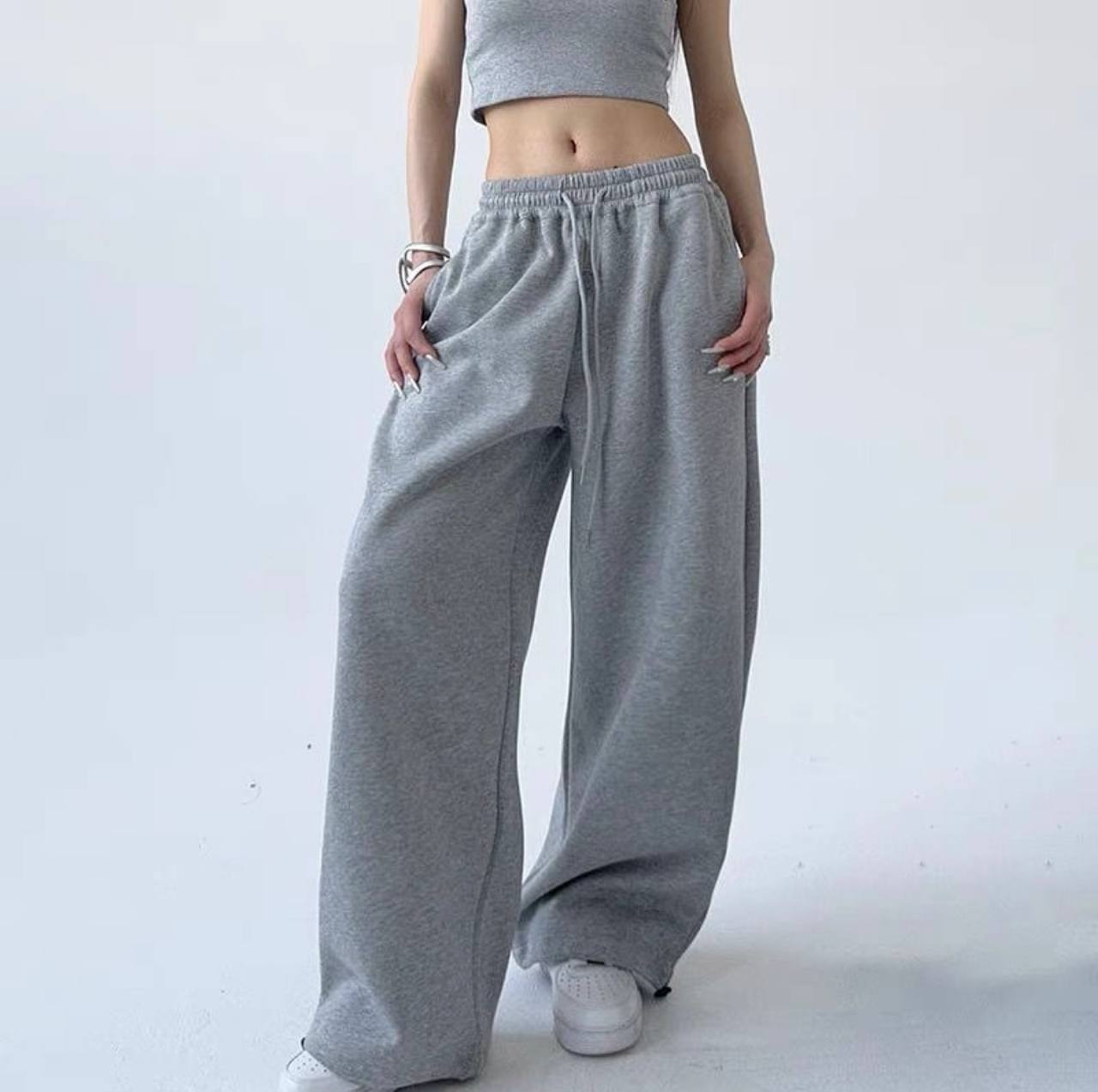 Pantalones con cordón