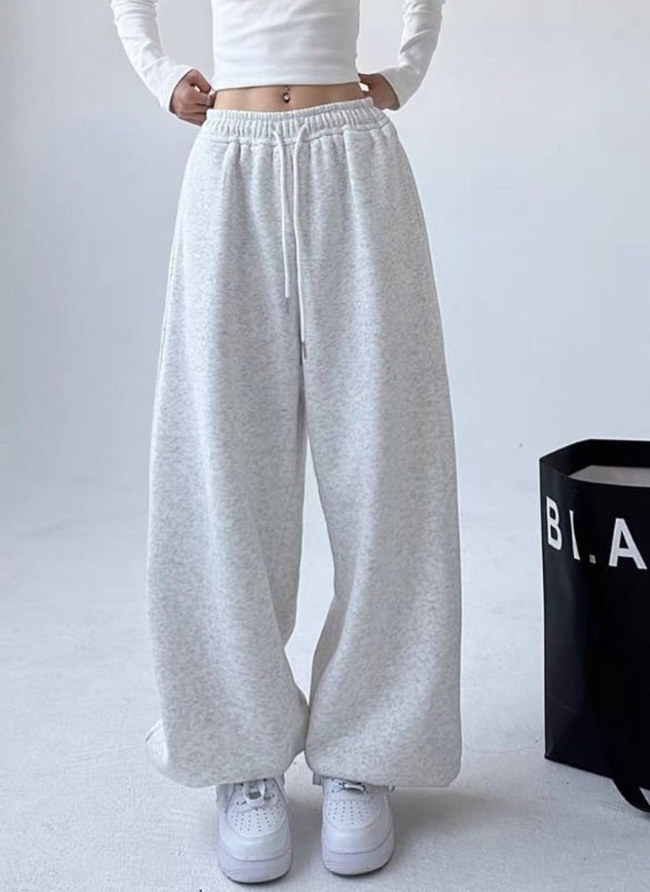 Pantalones con cordón