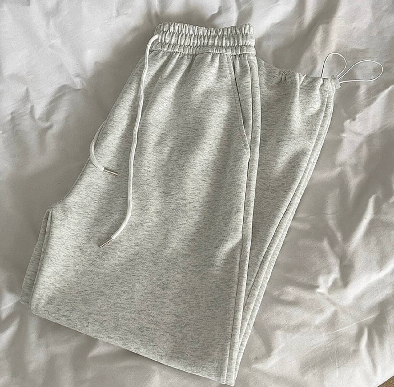 Pantalones deportivos rectos