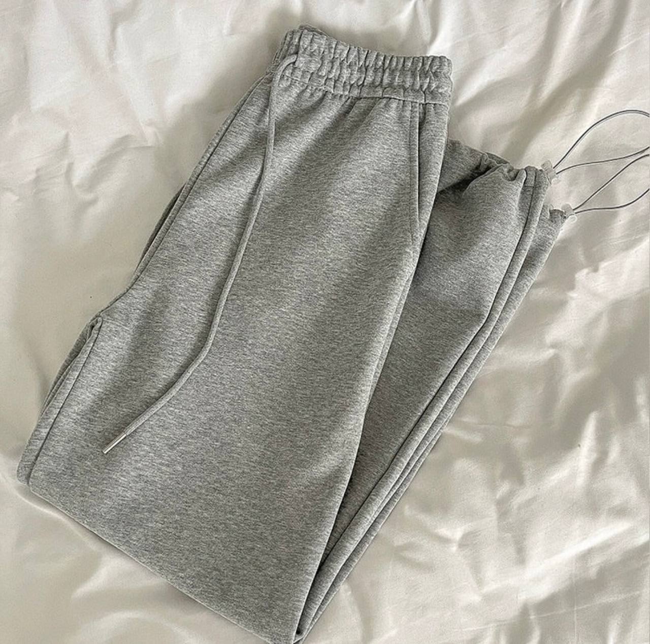 Pantalones deportivos rectos