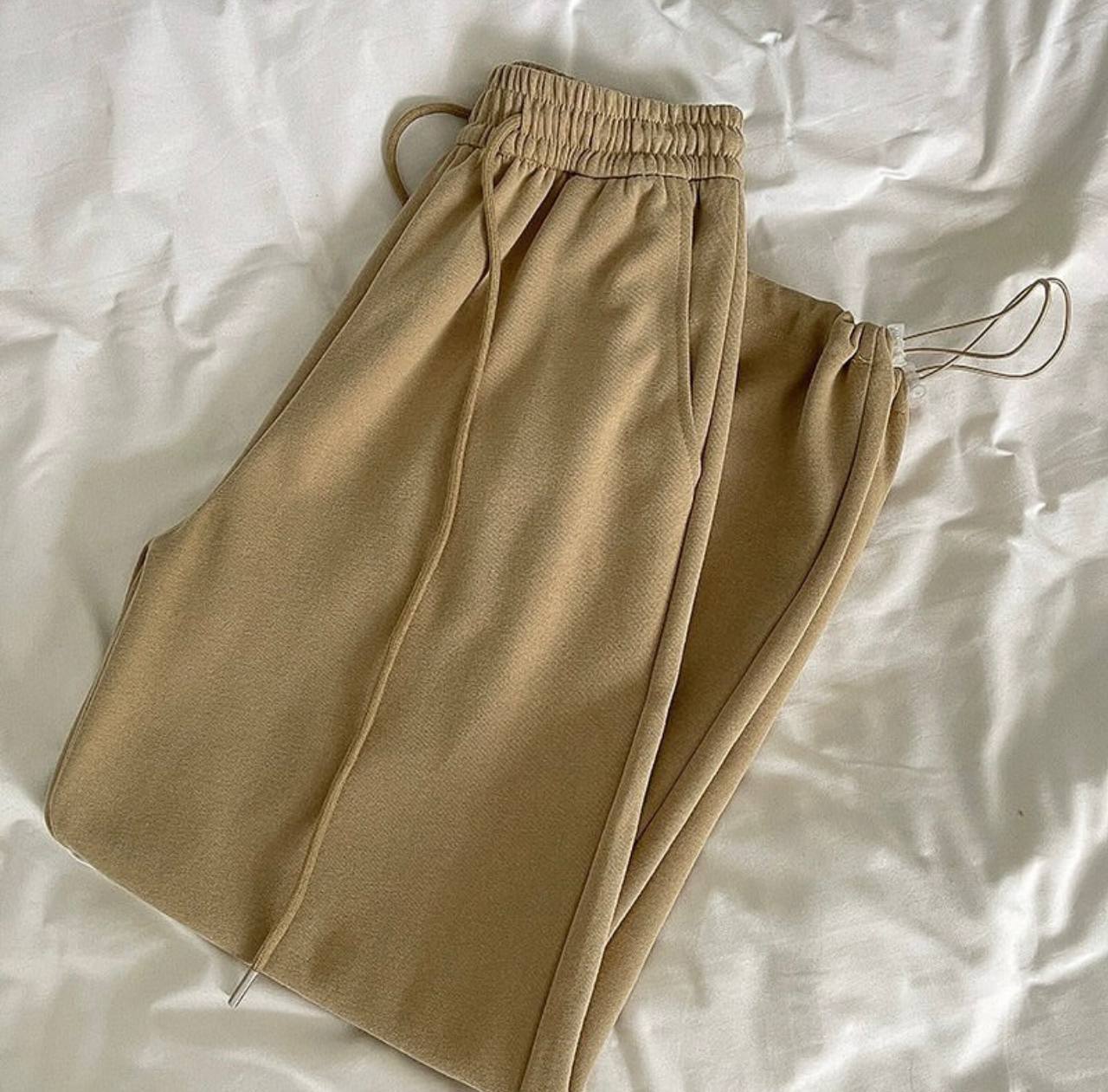 Pantalones deportivos rectos