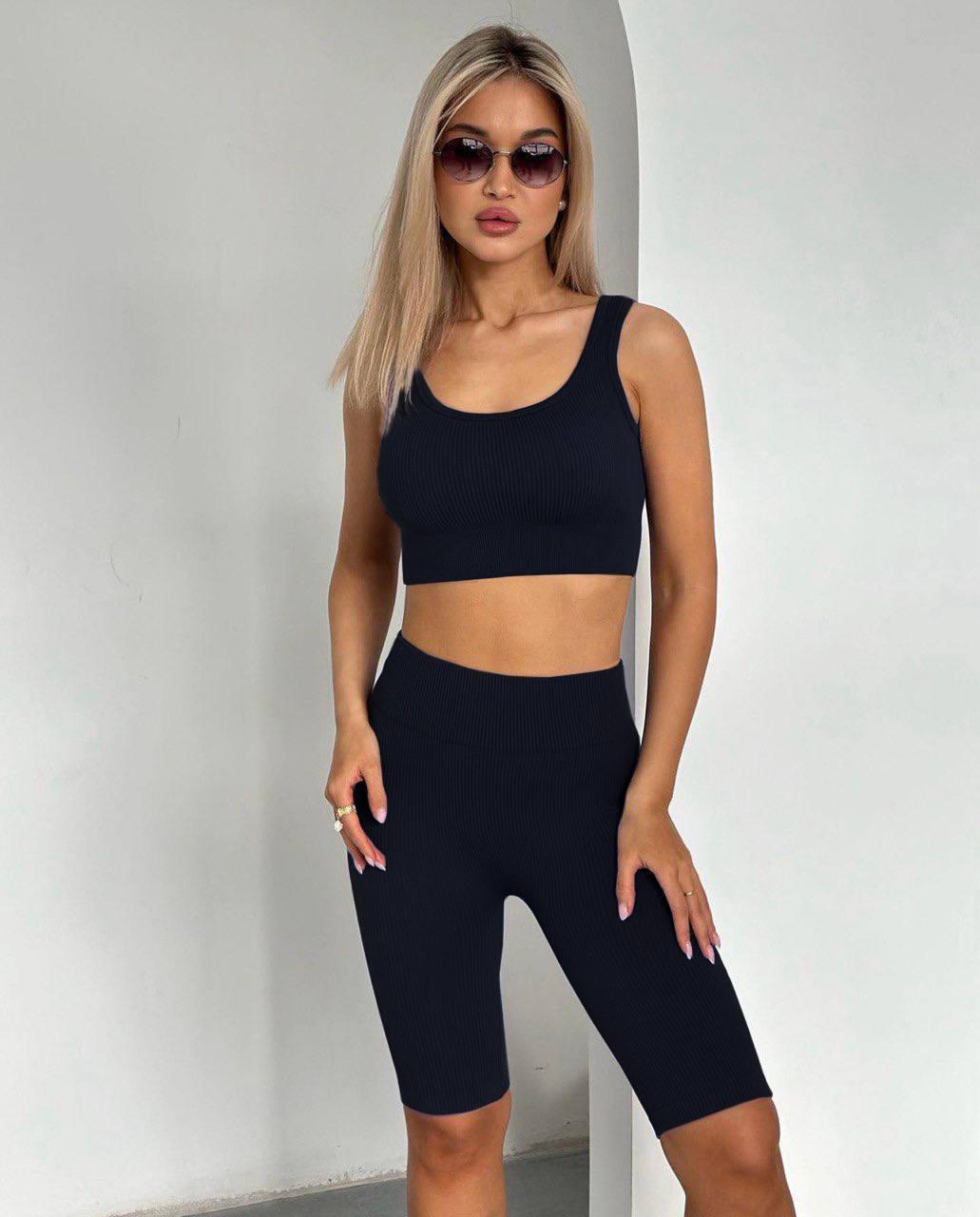 Conjunto deportivo top+pistas de ciclismo