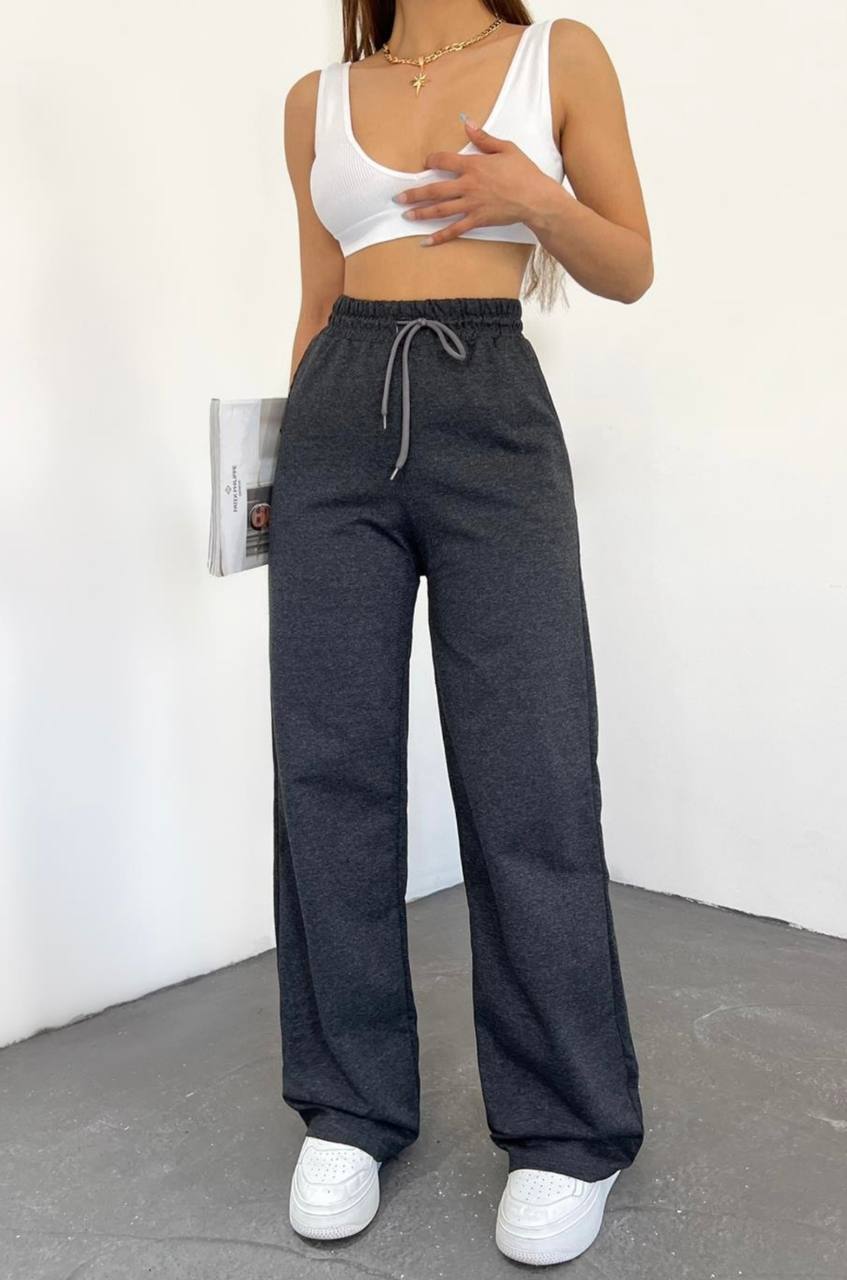 Pantalones deportivos de corte culotte