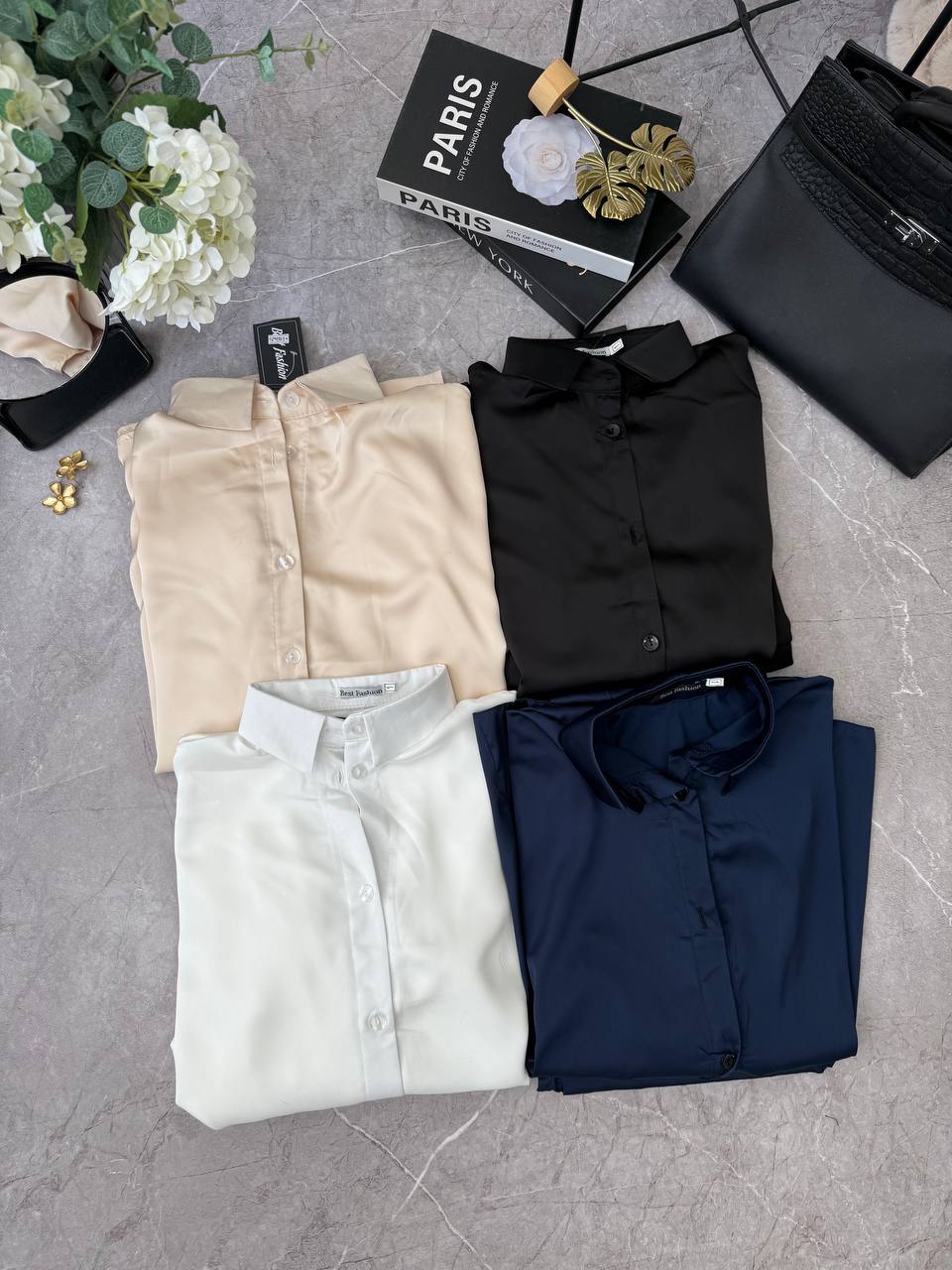 Suaves trajes de seda