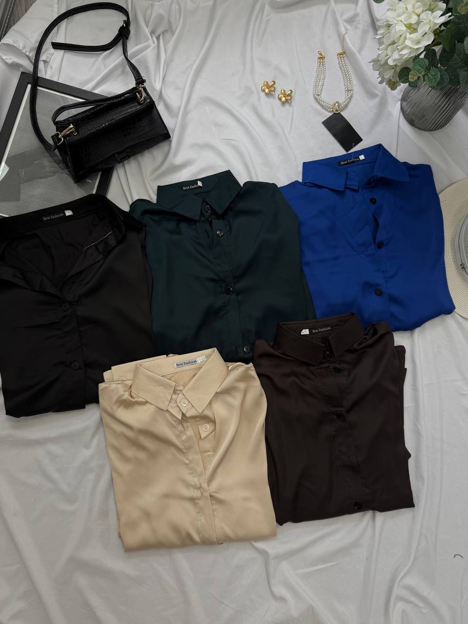 Suaves trajes de seda